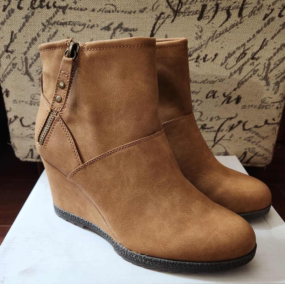 Sun + Stone Wedge Boots
